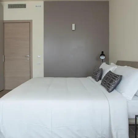 Erik Langer Pedrocchi Daire *